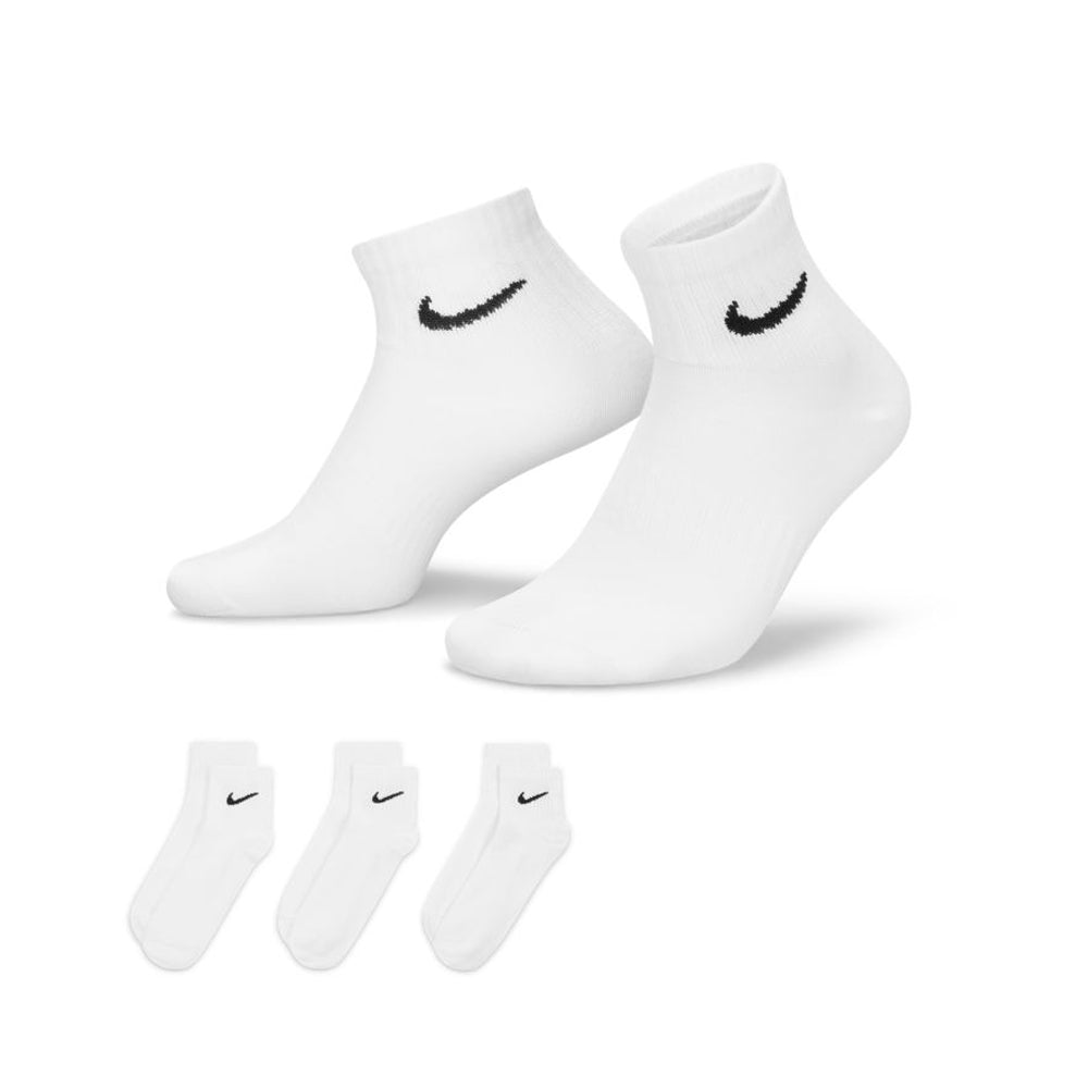 Nike Everyday Lightweight Training Ankle Socks (3 Pairs) – Toby's Sports