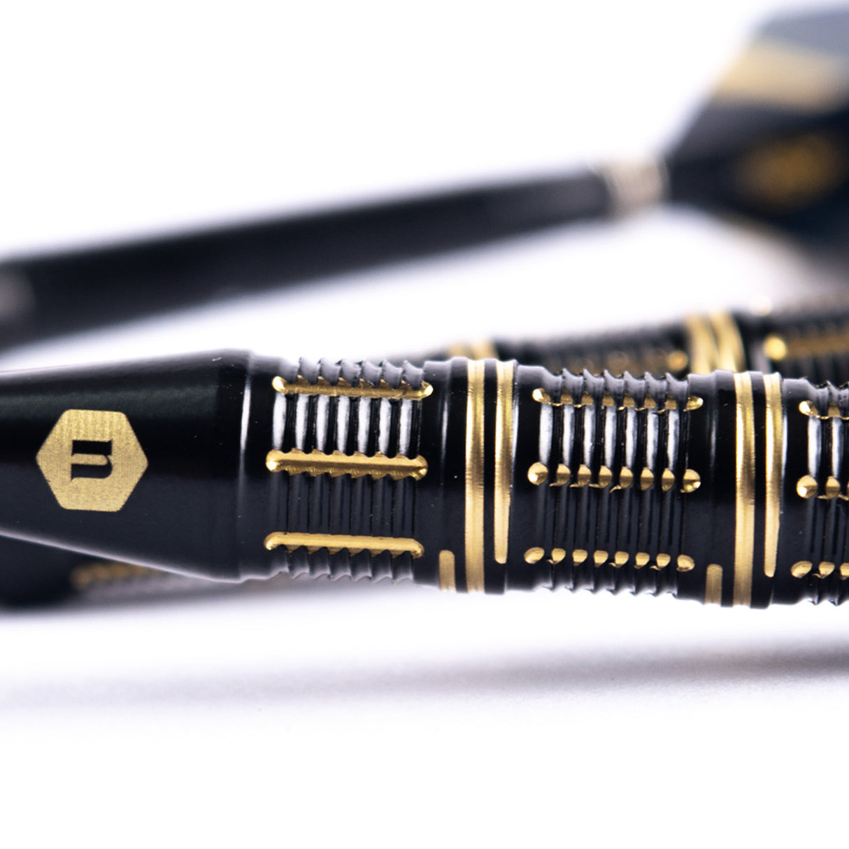 Unicorn Top Brass Black Gold Darts 21 G