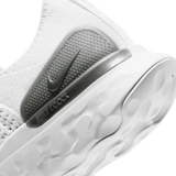 Nike Women's React Phantom Run Flyknit 2 Road Running Shoes