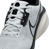 Nike Women's Vomero 17 Road Running Shoes