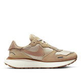 Nike Women's Phoenix Waffle Shoes