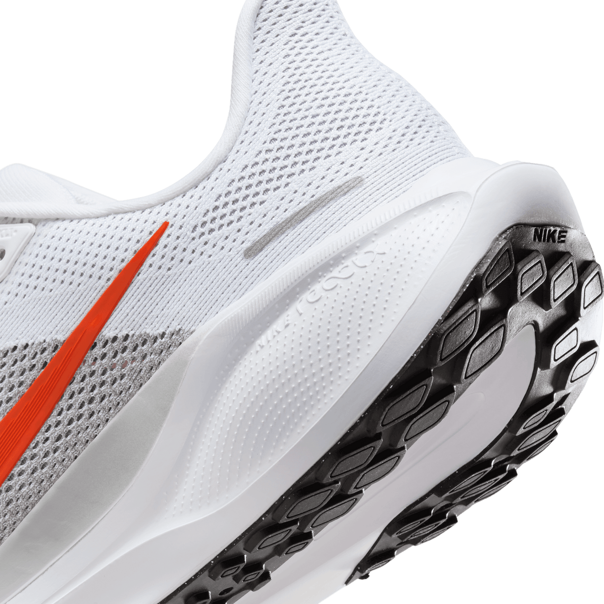 Nike Men's Pegasus 41 Road Running Shoes