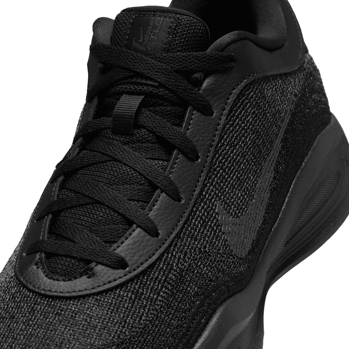 Nike Men's G.T. Hustle Academy EP Basketball Shoes