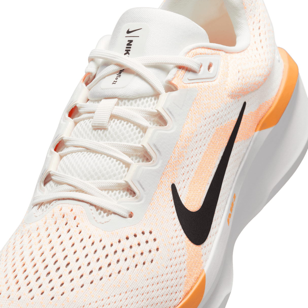 Nike Men's Winflo 11 Road Running Shoes