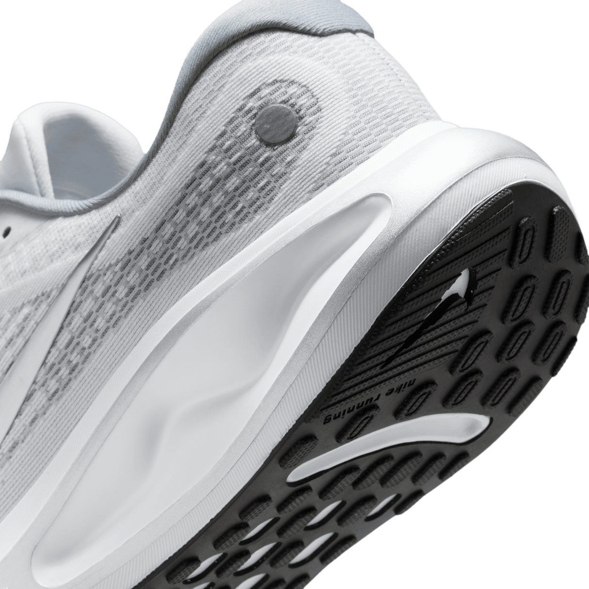 Nike Men's Journey Run Road Running Shoes