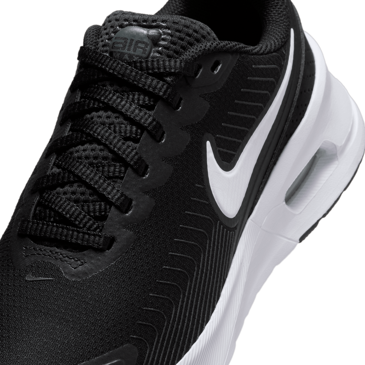 Nike Women's Air Max Nuaxis Casual Shoes