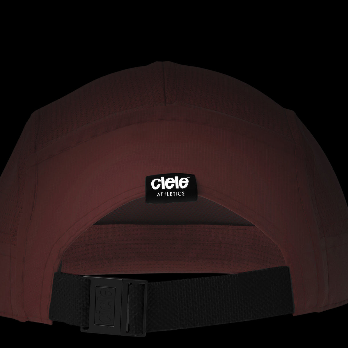 Ciele GOCap Athletics Rouge Running Cap