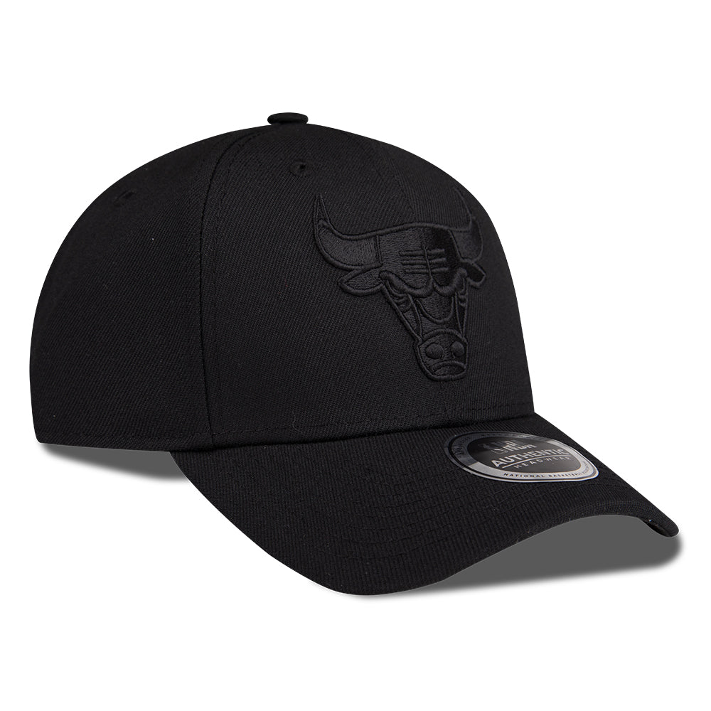 FexPro Men's NBA 3D All Black Embroidery Curved Cap - Bulls