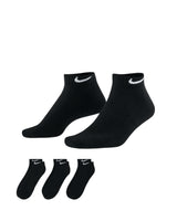 Nike Everyday Lightweight Training No-Show Socks (3 Pairs)