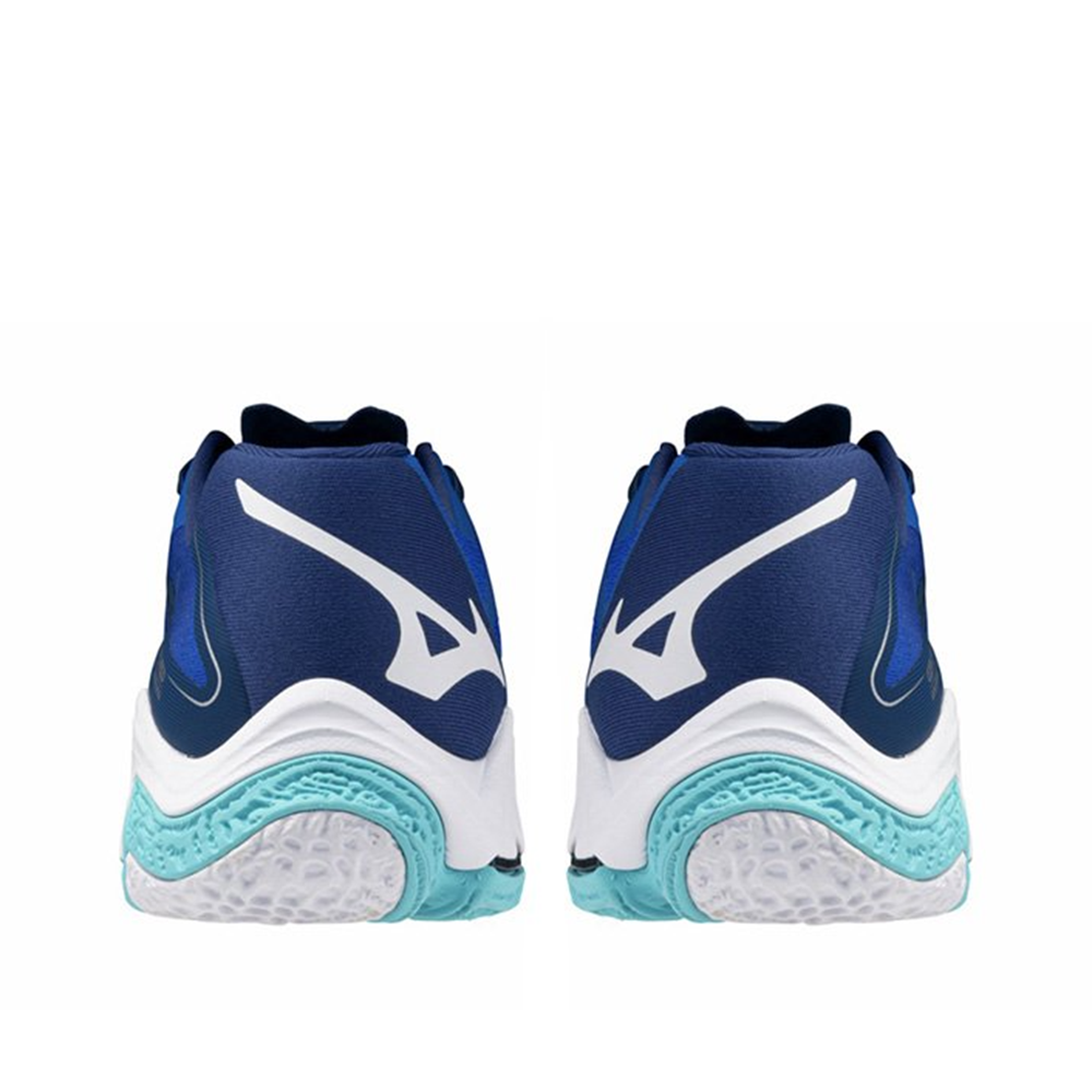 Mizuno Wave Lightning Z8 Volleyball Shoes