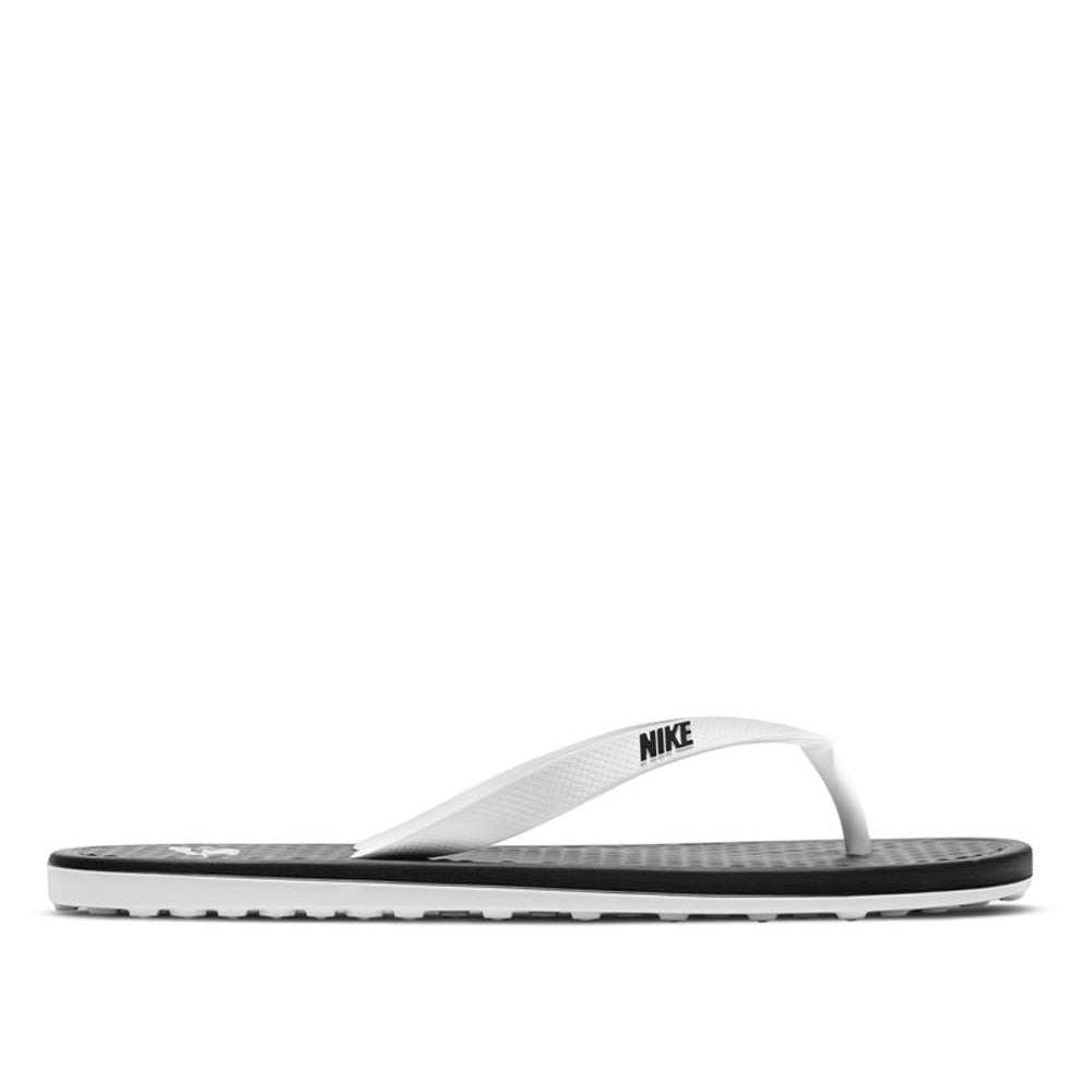 Nike white hotsell flip flops womens