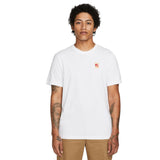 Nike Men's Sportswear Somos Familia T-Shirt