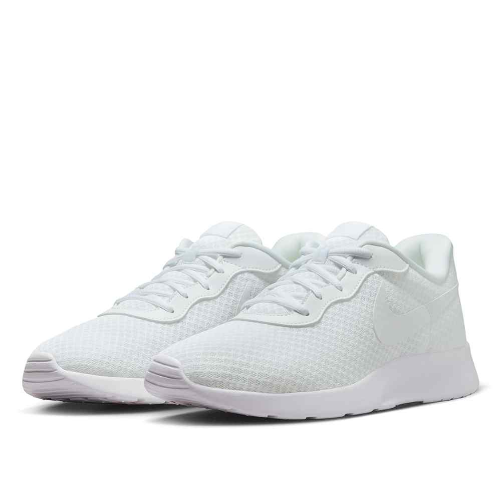 Nike  Men's Tanjun Flyease