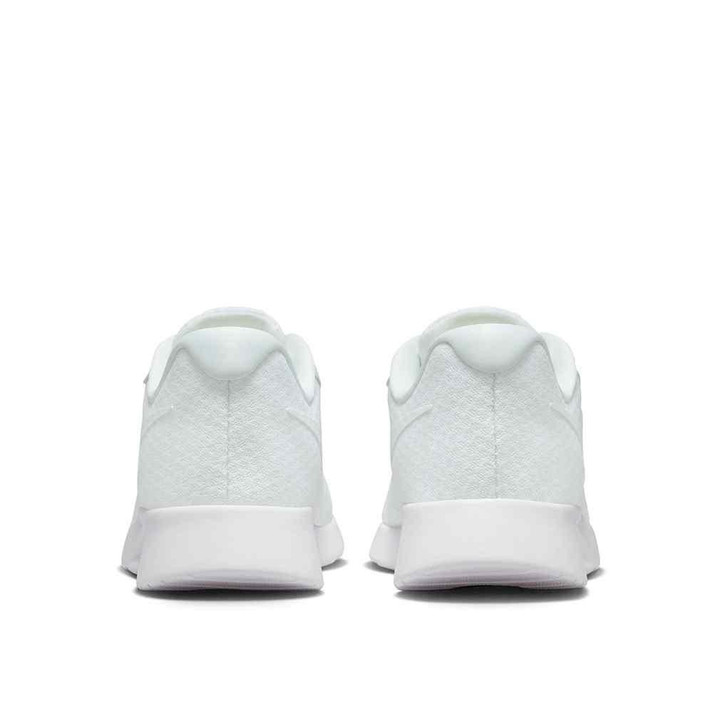 Tanjun men's hotsell running shoes white